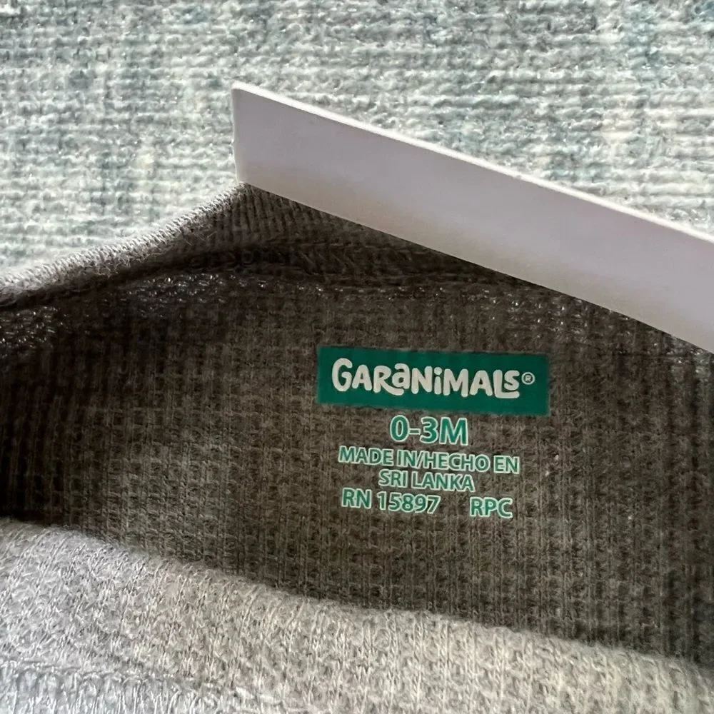 NWT! Garanimals Snow Much Fun Grey Thermal Bodysuit 0 - 3 Months